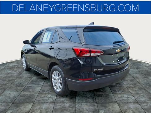 Used 2023 Chevrolet Equinox LS image 5