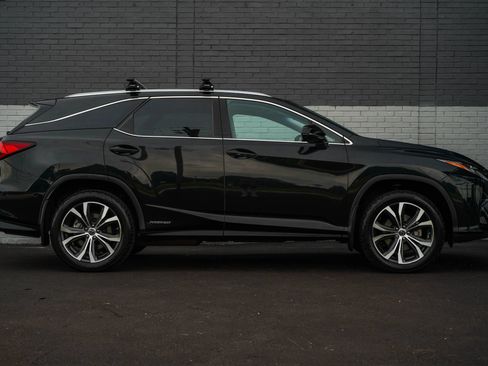 Used 2018 Lexus RX 450hL Premium w/ Premium Package AWD/4WD image 4