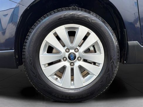 Used 2018 Subaru Outback 2.5i AWD/4WD image 29