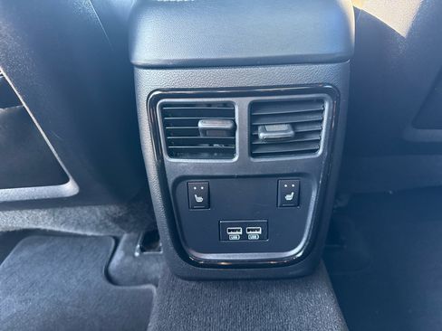 Used 2022 Dodge Charger R/T w/ Daytona Edition Group image 16