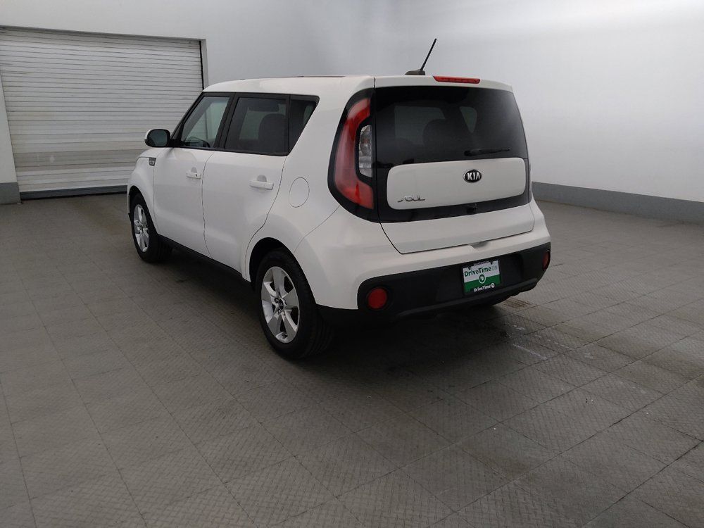 Used 2019 Kia Soul FWD image 5
