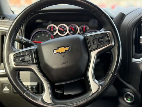 Used 2022 Chevrolet Silverado 2500 LT w/ Convenience Package image 15