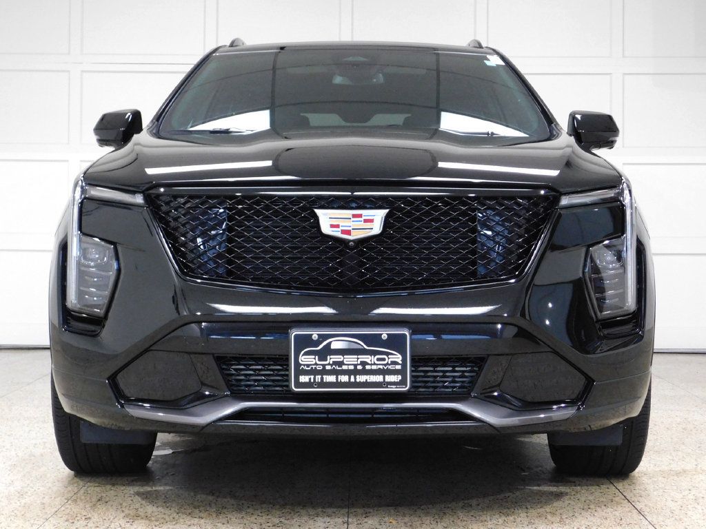 Used 2025 Cadillac XT4 Sport w/ LPO, Floor Liner Package AWD/4WD image 2