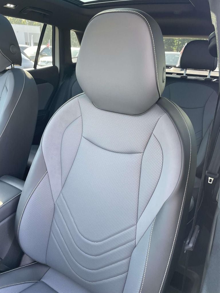 New 2026 Volkswagen Tiguan SE R-Line AWD/4WD image 25