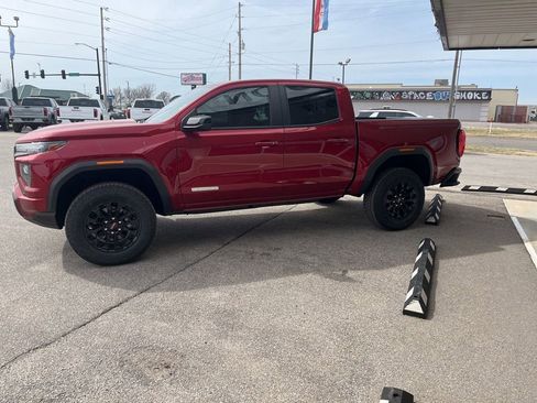 New 2026 GMC Canyon Elevation image 3