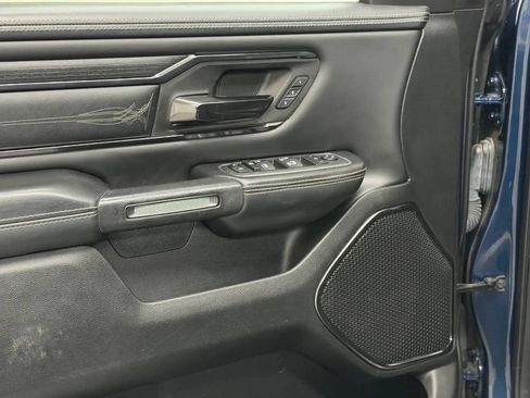 Used 2022 RAM 1500 Limited w/ Body-Colour Bumper Group AWD/4WD image 19