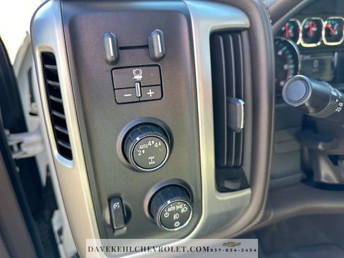 Used 2017 GMC Sierra 1500 SLT AWD/4WD image 11