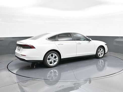 New 2025 Honda Accord LX image 12