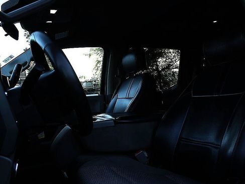 Used 2019 Ford F150 XLT RWD image 9