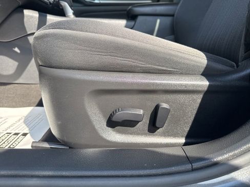 Used 2022 Nissan Altima 2.5 SV FWD image 25
