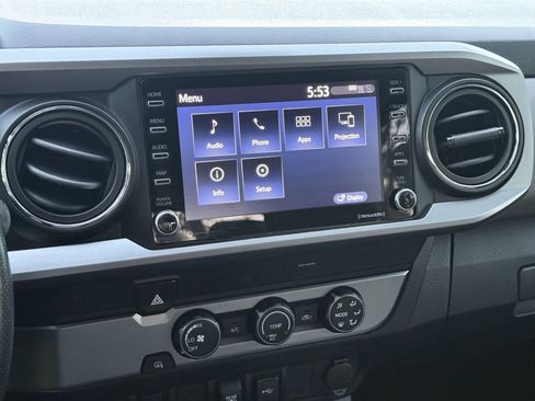 Used 2020 Toyota Tacoma SR5 image 29