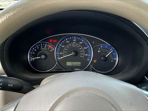 Used 2011 Subaru Forester 2.5X Premium w/ All-Weather Pkg AWD/4WD image 12
