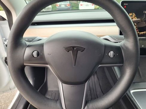 Used 2022 Tesla Model 3 Long Range image 23
