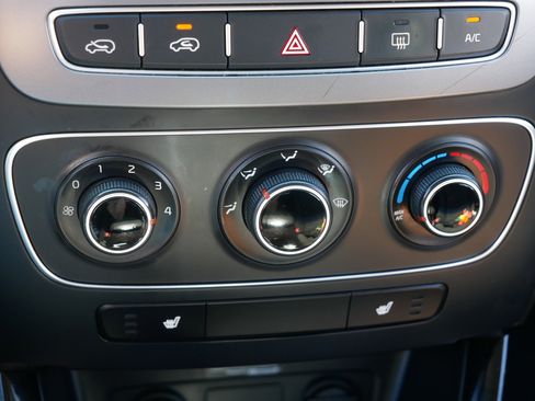 Used 2014 Kia Sorento LX AWD/4WD image 23