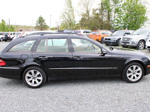 Used 2009 Mercedes-Benz E 350 4MATIC Wagon image 6