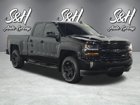 Used 2016 Chevrolet Silverado 1500 LT w/ Midnight Edition AWD/4WD image 2