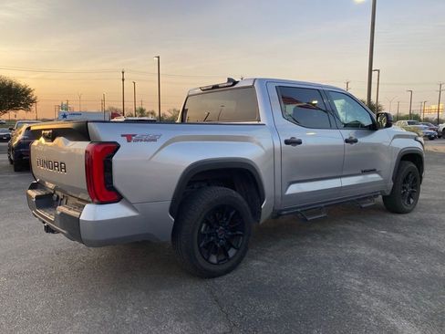 Used 2022 Toyota Tundra SR5 image 5