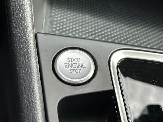 Used 2019 Volkswagen Jetta SE FWD image 11
