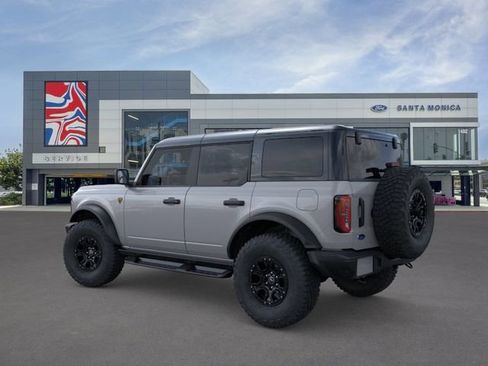 New 2026 Ford Bronco Badlands AWD/4WD image 4