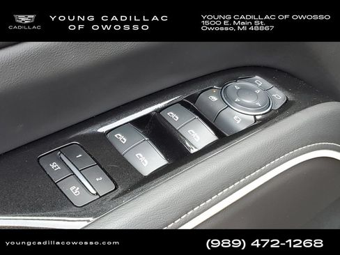 Used 2024 Cadillac Escalade Premium Luxury AWD/4WD image 25