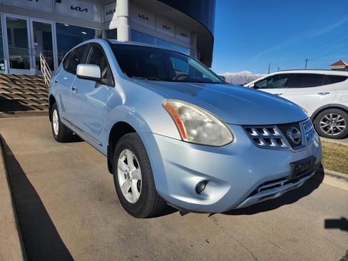 Used 2013 Nissan Rogue S w/ Special Edition Pkg image 3