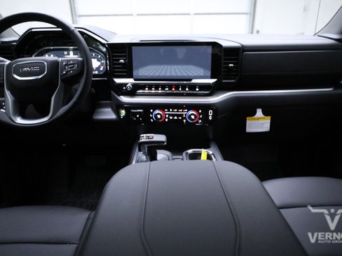 New 2026 GMC Sierra 1500 SLT w/ SLT Premium Plus Package image 13