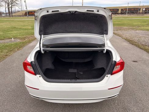 Used 2020 Honda Accord EX-L image 16