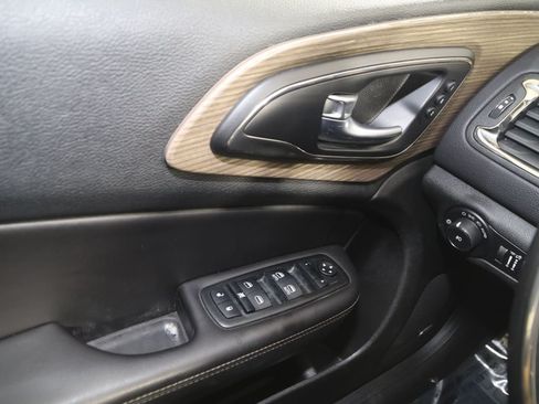 Used 2015 Chrysler 200 C w/ Navigation & Sound Group I AWD/4WD image 28