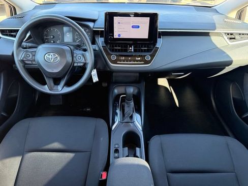 Used 2024 Toyota Corolla LE FWD image 24
