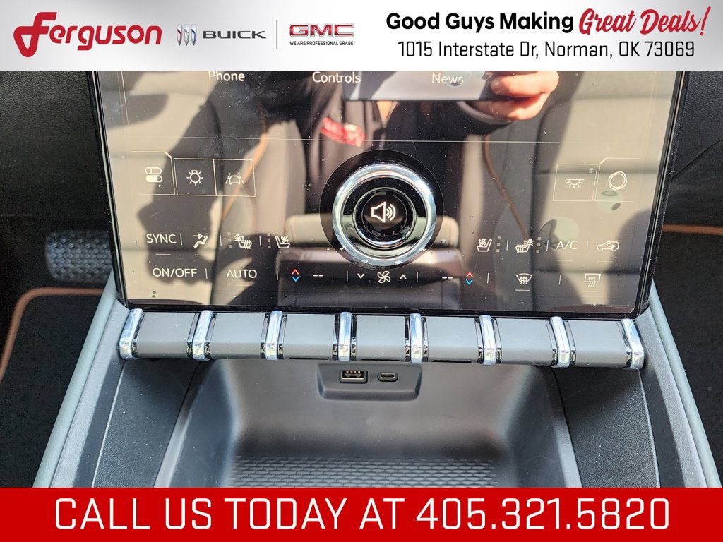 New 2026 GMC Terrain AT4 w/ Convenience Package III AWD/4WD image 30