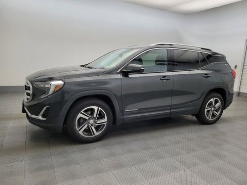 Used 2020 GMC Terrain SLT w/ Preferred Package AWD/4WD image 2