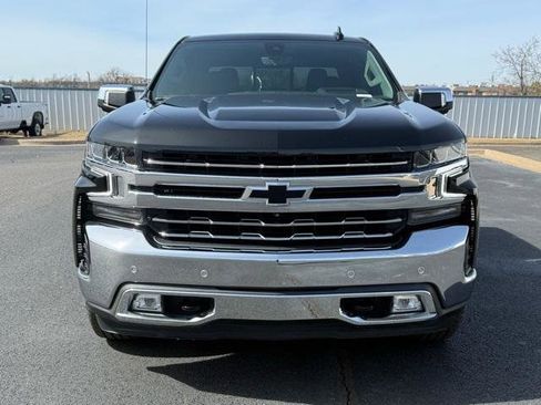 Used 2022 Chevrolet Silverado 1500 LTZ w/ LTZ Premium Package image 2