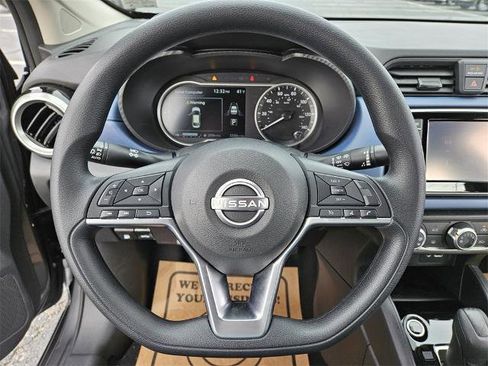 Certified 2025 Nissan Versa SV w/ Trunk Package image 22