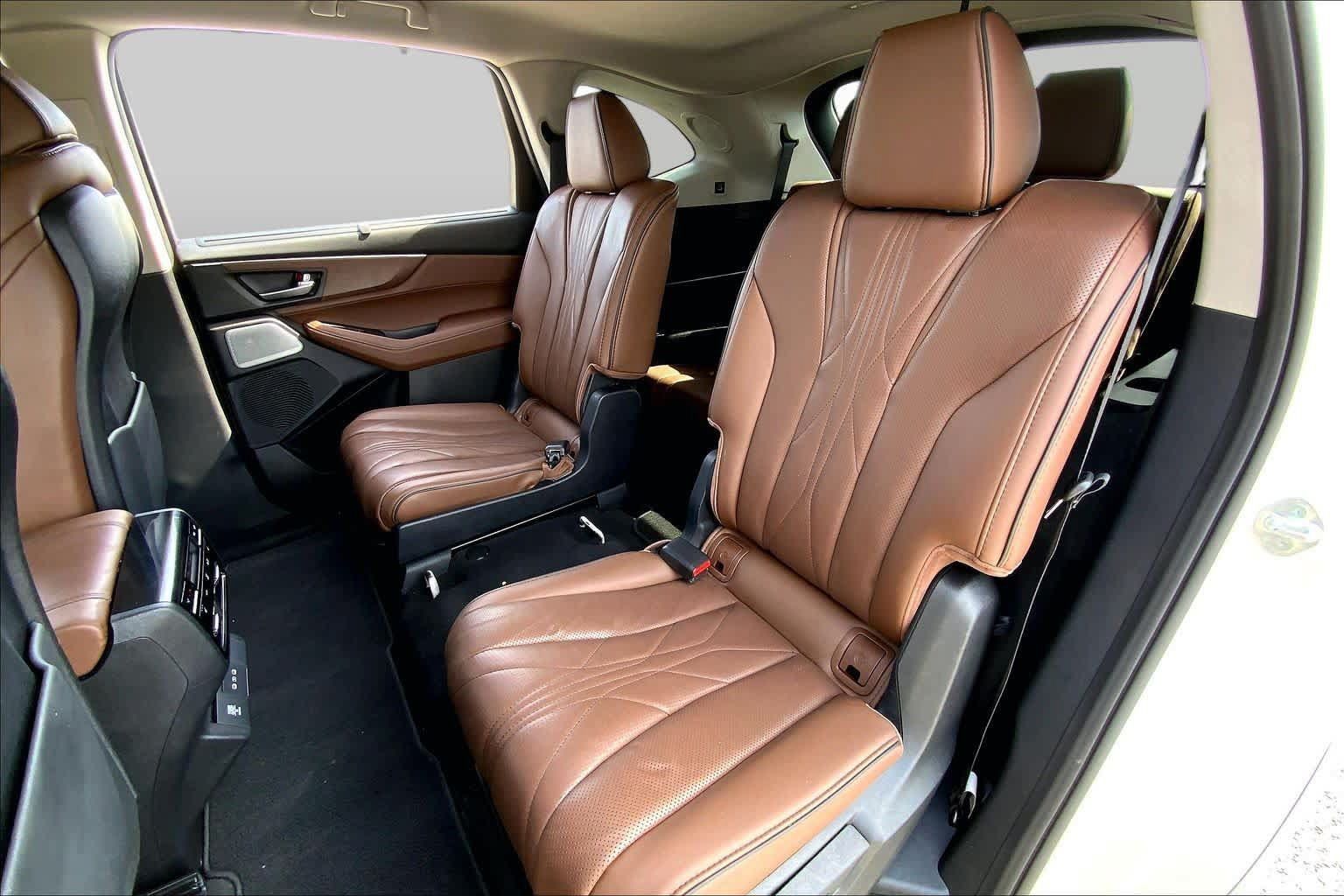 Used 2025 Acura MDX w/ Advance Package AWD/4WD image 20