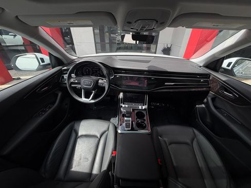 Used 2022 Audi Q8 Premium Plus AWD/4WD image 26