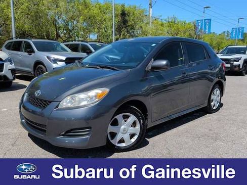 Used 2009 Toyota Matrix image 1