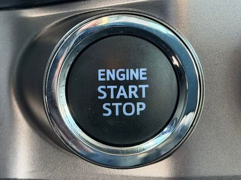 Used 2023 Toyota Tacoma SR5 image 39