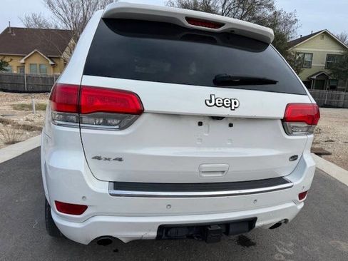 Used 2015 Jeep Grand Cherokee Overland AWD/4WD image 13