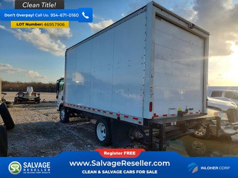 Used 2021 Isuzu NPR Straight Truck image 3