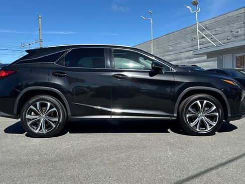 Used 2017 Lexus RX 350 FWD w/ Premium Package image 2