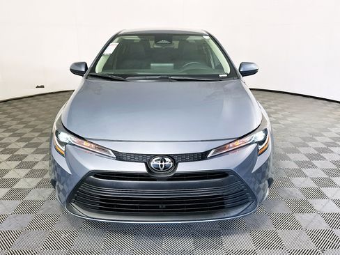 Used 2024 Toyota Corolla LE FWD image 8