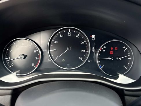 New 2026 MAZDA MAZDA3 2.5 S Hatchback w/ Premium Pkg FWD image 40