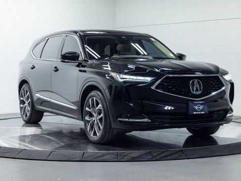 Used 2023 Acura MDX SH-AWD w/ Technology Package image 4
