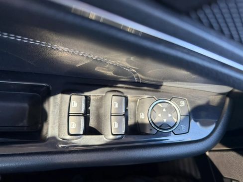 Used 2017 Ford Edge Titanium w/ Equipment Group 301A image 31