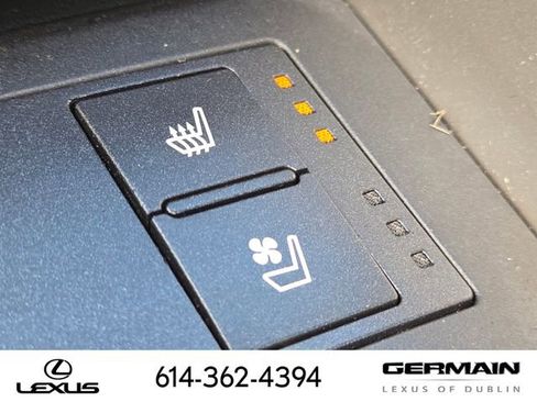 Used 2016 Lexus IS 300 AWD w/ Premium Package image 17