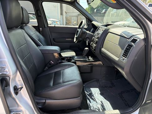 Used 2012 Ford Escape Limited AWD/4WD image 16