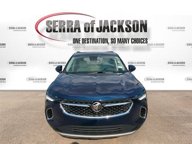 Used 2023 Buick Envision Avenir FWD image 3