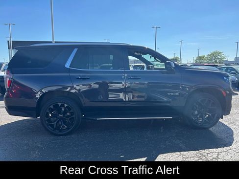 Used 2022 Chevrolet Tahoe LT w/ Luxury Package AWD/4WD image 8