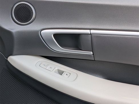 Used 2025 Hyundai Sonata SEL image 33