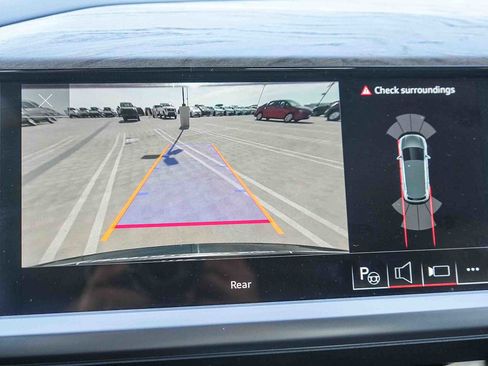 Used 2023 Audi Q4 e-tron Premium Plus w/ Premium Plus image 36